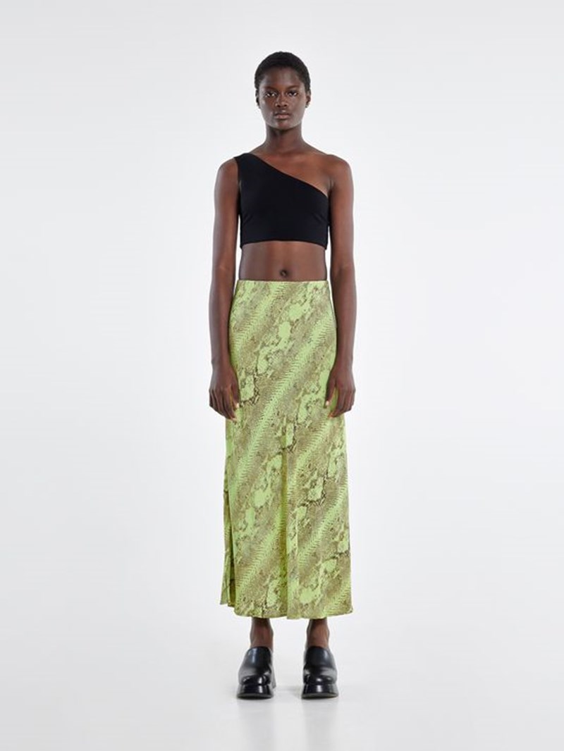 Made in Greece: 10 φούστες από ελληνικά brands που θα φοράς ξανά και ξανά - εικόνα 9