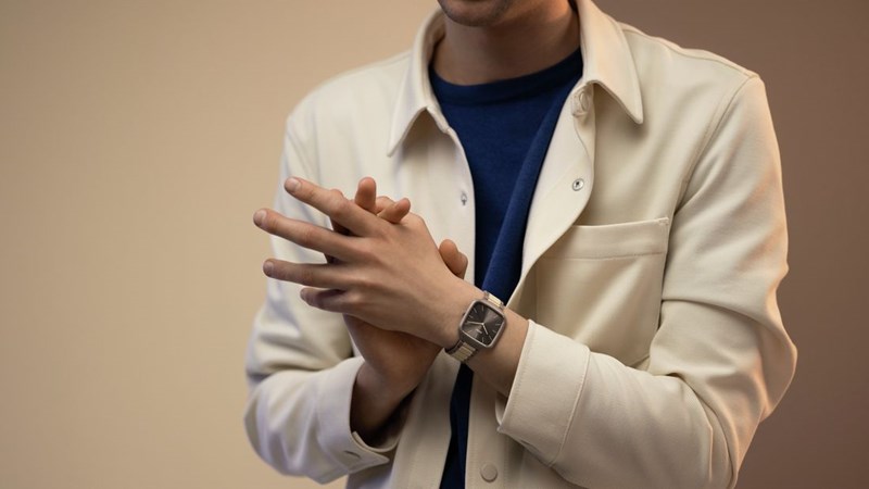 True Square Thinline Les Couleurs™ Le Corbusier: Η νέα συλλογή της Rado είναι μια γιορτή διαχρονικών χρωμάτων - εικόνα 1