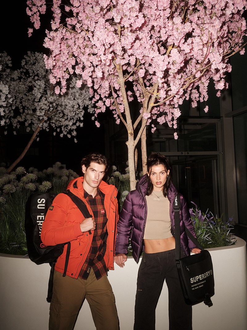 Νέα χειμερινή καμπάνια από τη Superdry με τους Emiliano Marku & Keisi Miziou - εικόνα 2