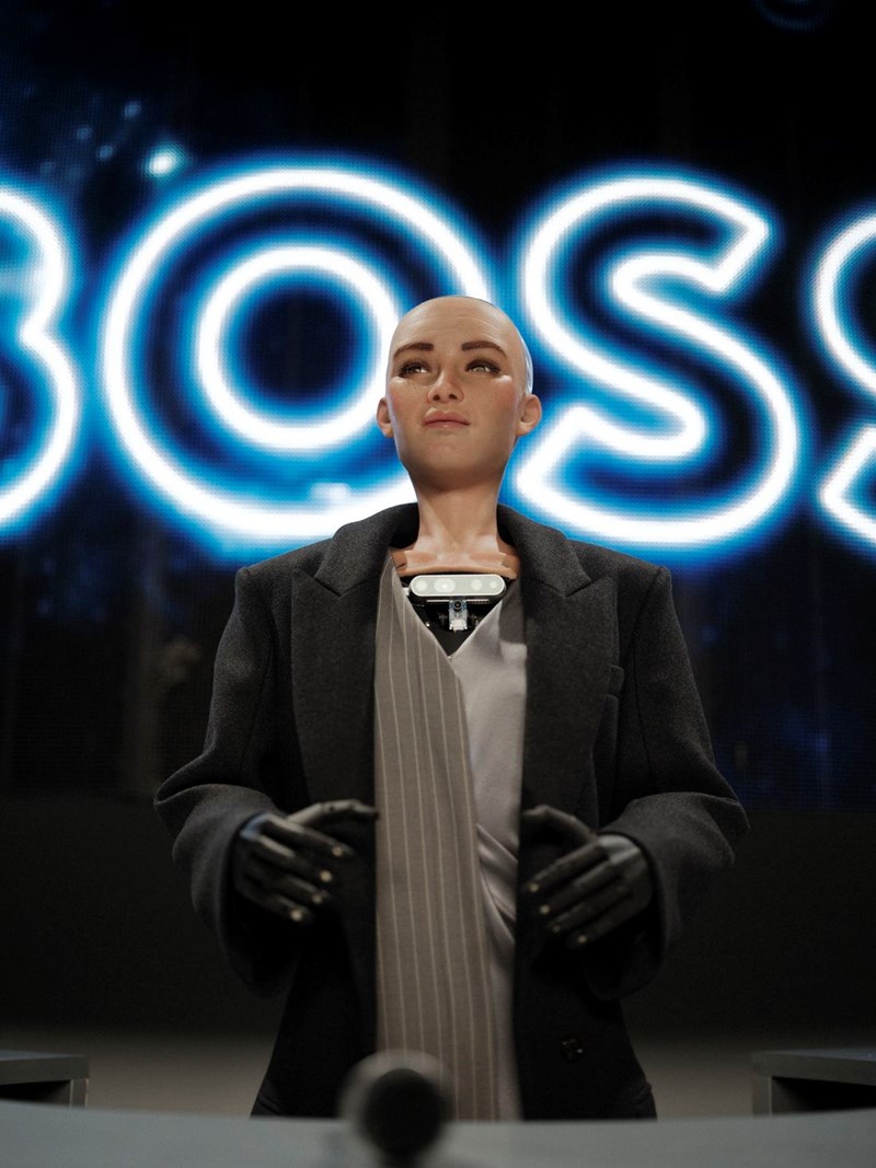 BOSS FW23: Η συλλογή "CorpCore" ανέβασε το officewear σε άλλο level - εικόνα 1