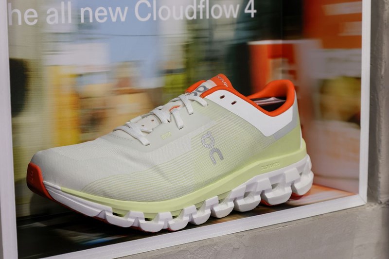 RUN TO GATHER: Μία νέα διάσταση συνάντησης από την Οn σε συνεργασία με το κατάστημα RUNDOME - εικόνα 1