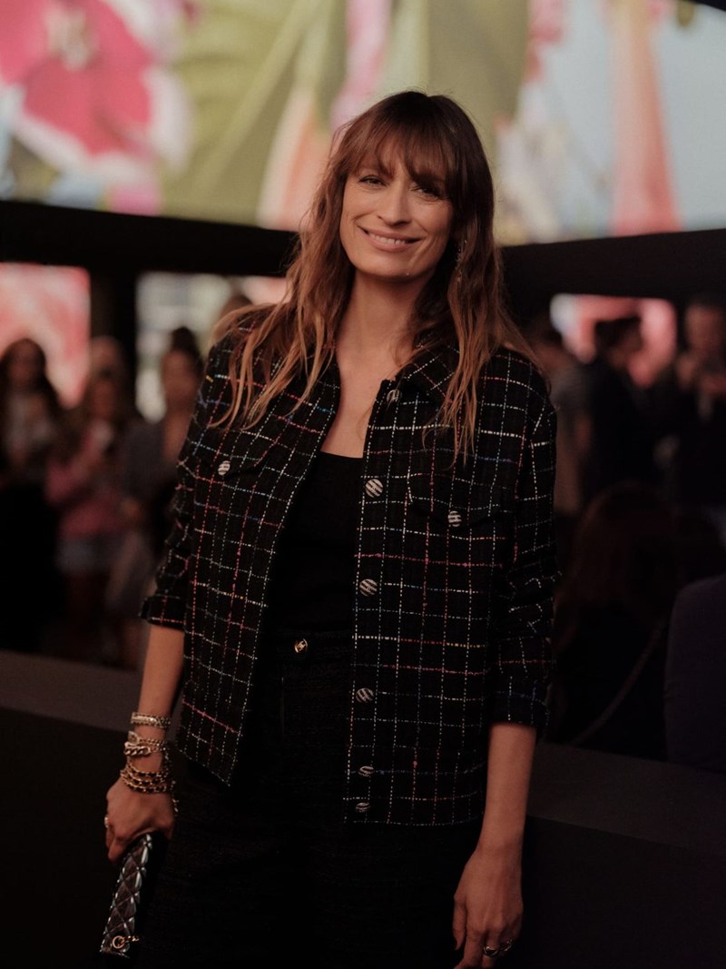 Chanel SS24: Η ανεπιτήδευτη συλλογή της Virginie Viard λειτούργησε ως ένα καλοκαιρινό αεράκι - εικόνα 3