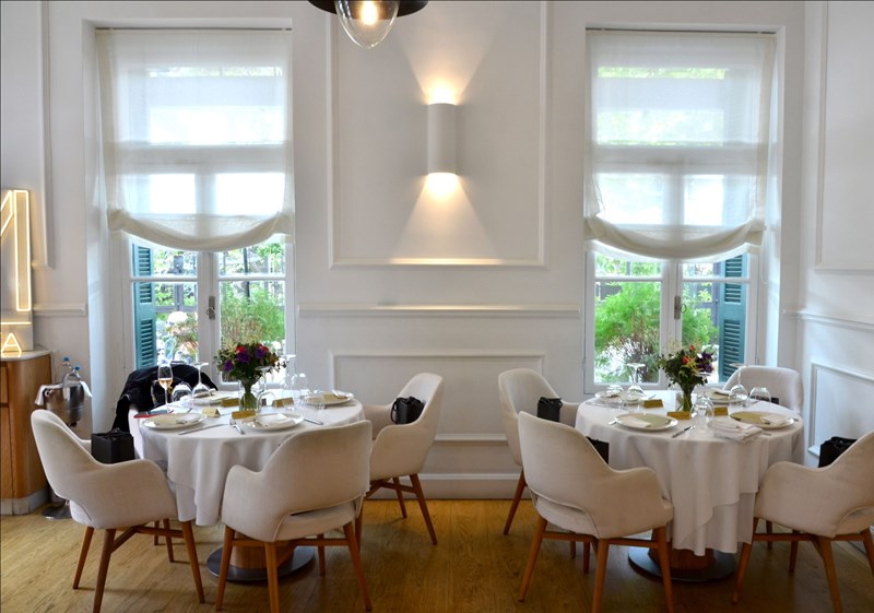 GOFAS Jewelry: Η παρουσίαση των εντυπωσιακών κοσμημάτων της Messika Paris μετατράπηκε σε μία "γιορτή" για την υψηλή κοσμηματοποιία - εικόνα 2