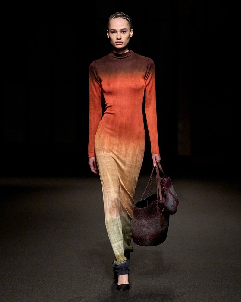 Οι απροσδόκητοι χρωματικοί συνδυασμοί που μπορείς να δοκιμάσεις αυτό το φθινόπωρο - εικόνα 4