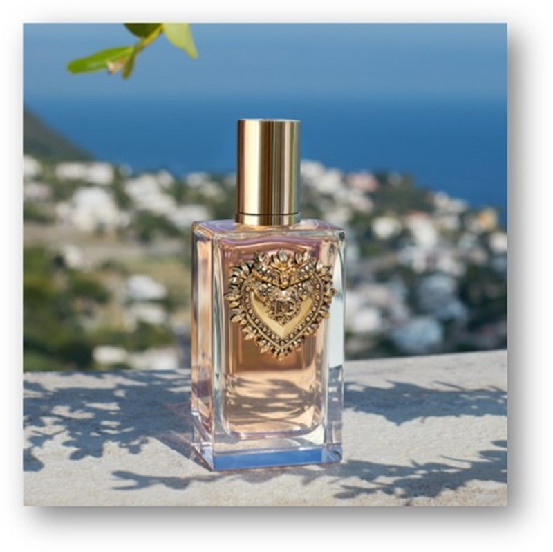 Αυτό το gourmand άρωμα με άνθη πορτοκαλιάς και βανίλια Μαδαγασκάρης κάνει το φθινόπωρο πιο φωτεινό - εικόνα 1