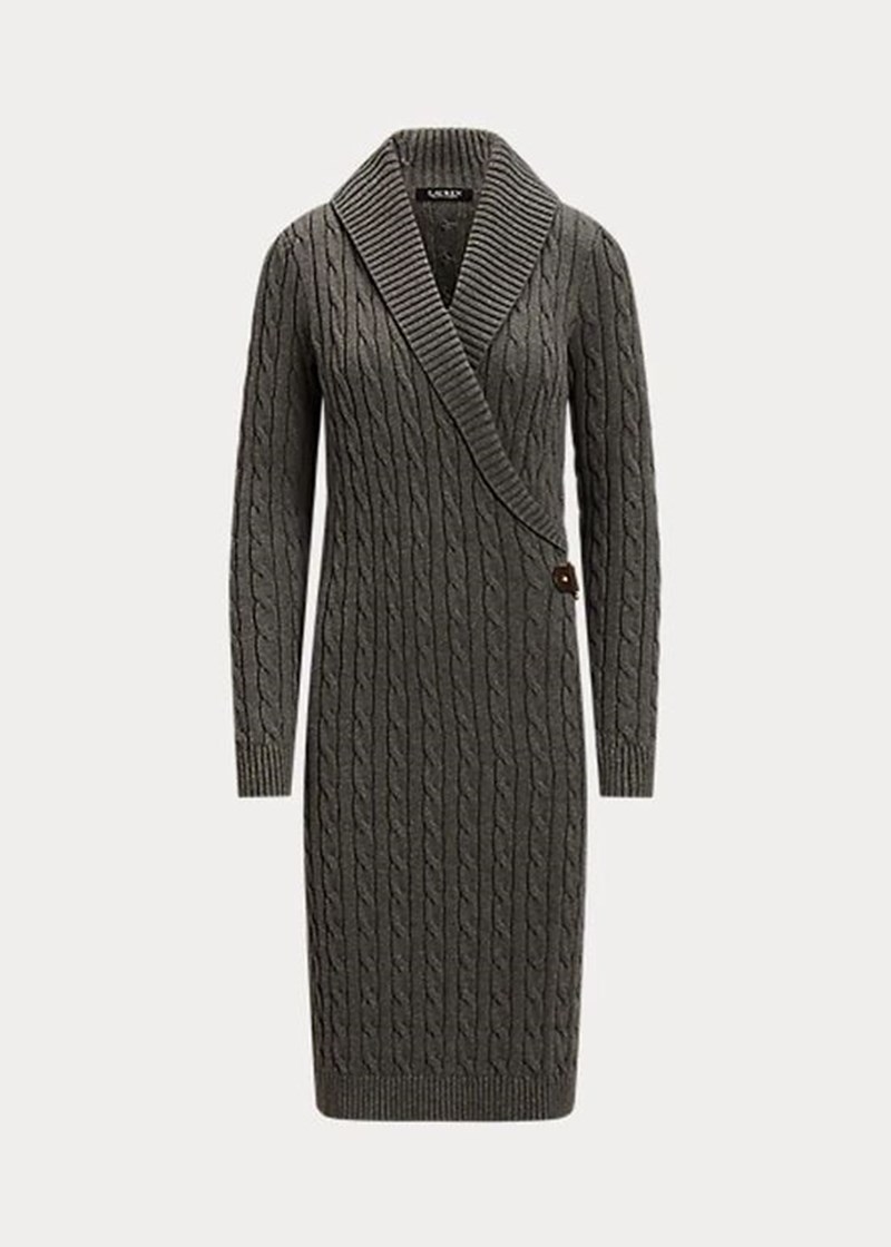 Βρήκαμε τα cozy "φορέματα της Κυριακής" που θα μετανιώσεις αν δεν τα έχεις στη ντουλάπα σου - εικόνα 1