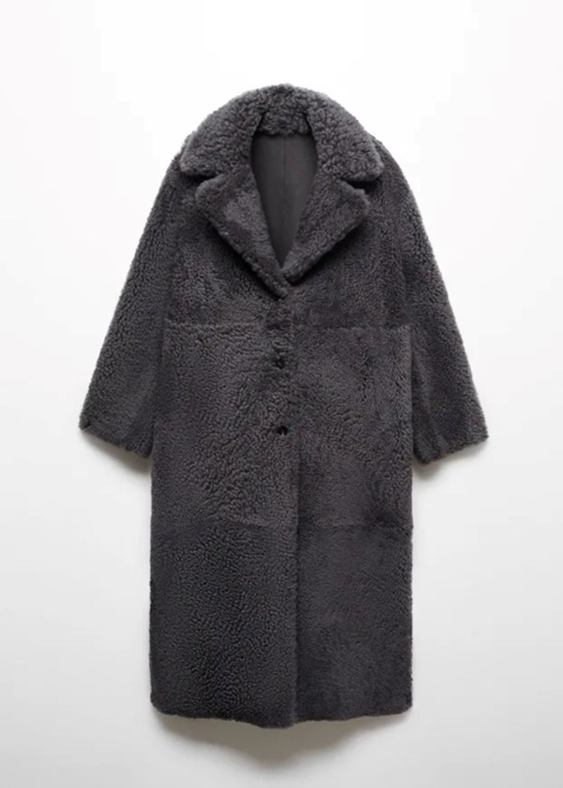 H Emily Ratajkowski με το παλτό από Mango που μπορείς να φορέσεις με δύο τρόπους - εικόνα 3