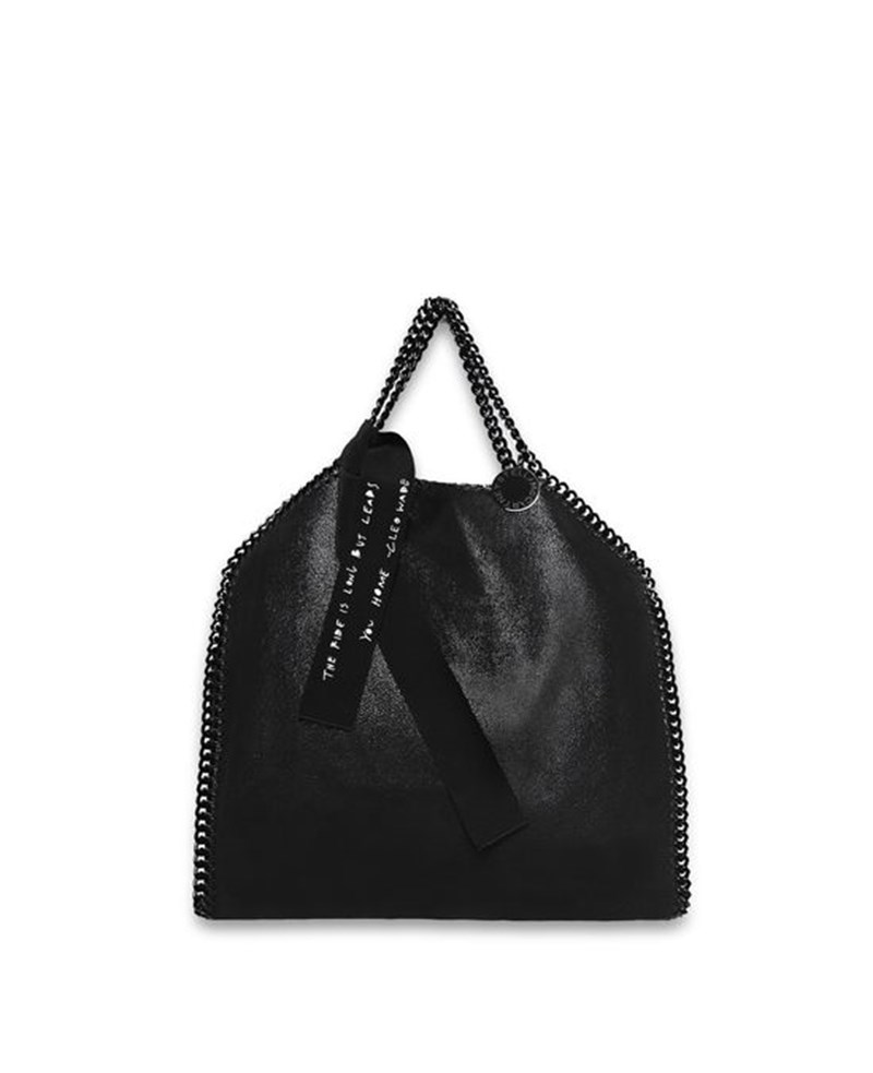 Stella McCartney: Η limited edition της iconic Falabella τσάντας είναι διαθέσιμη για καλό σκοπό - εικόνα 4