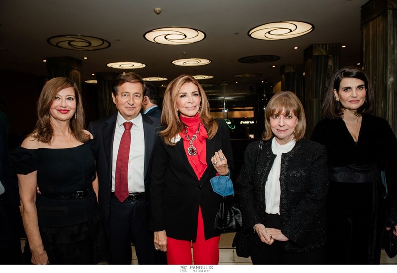 Η γεμάτη συγκίνηση επίσημη πρεμιέρα για την ταινία «Φόνισσα» στο Παλλάς - εικόνα 8