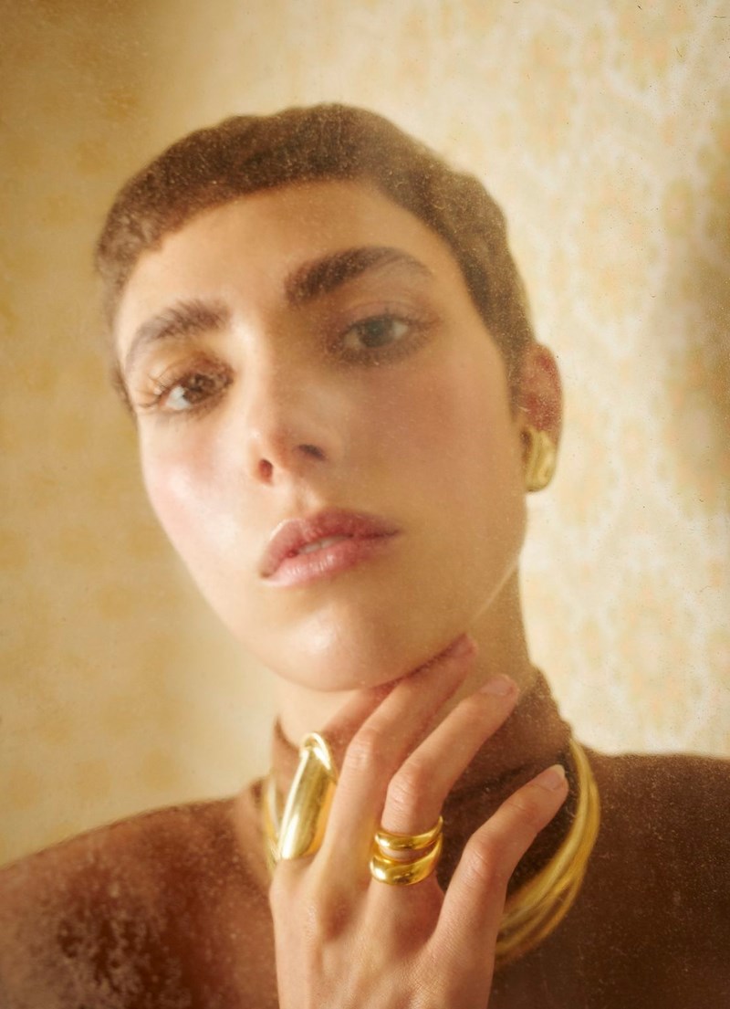 Η νέα εκδοχή του ρομαντισμού: Ρούχα και αξεσουάρ που θα σε ταξιδέψουν - εικόνα 7