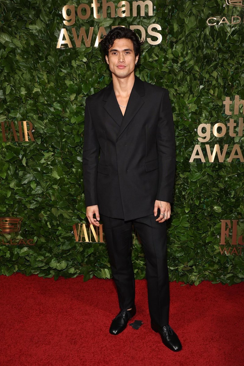 Gotham Awards 2023: Οι πιο καλοντυμένες celebrities που περπάτησαν στο κόκκινο χαλί - εικόνα 8