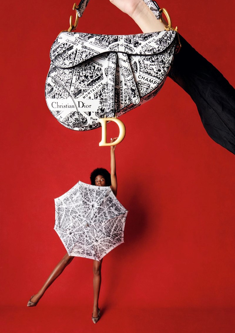 Τα designer παπούτσια και οι luxury τσάντες που δεν θα μπορείς να βγάλεις από το μυαλό σου - εικόνα 5