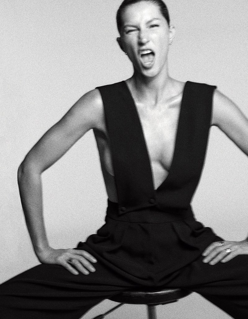 Η Gisele ντύνεται με τα items της σεζόν σε ένα δυναμικό editorial μόδας - εικόνα 10