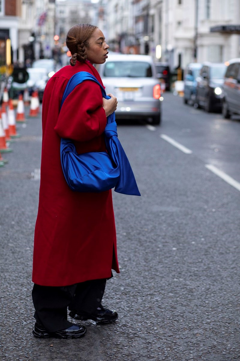 Με ποιες αποχρώσεις θα συνδυάσεις το κόκκινο της σεζόν; - εικόνα 4