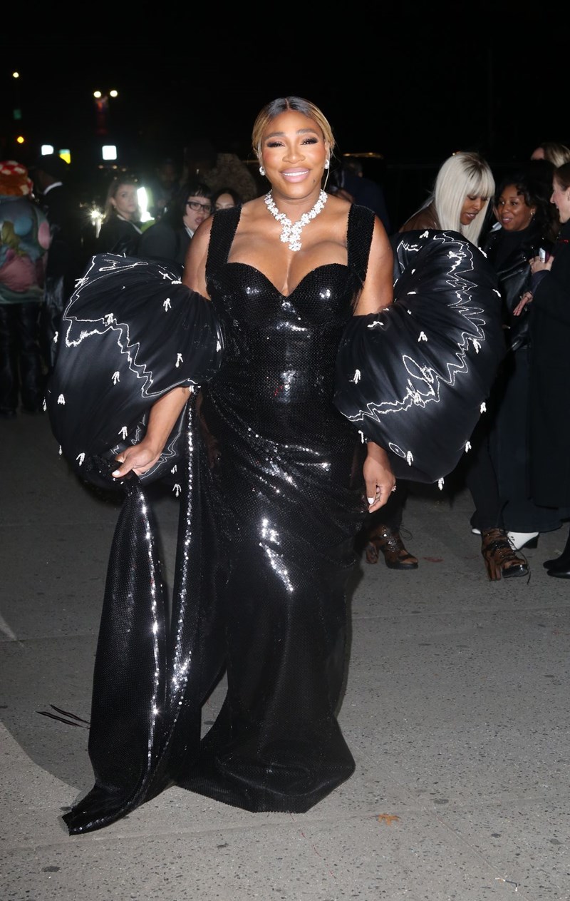 Βραβεία CFDA 2023: Οι εντυπωσιακές A-list εμφανίσεις στο κόκκινο χαλί και οι νικητές της βραδιάς - εικόνα 10