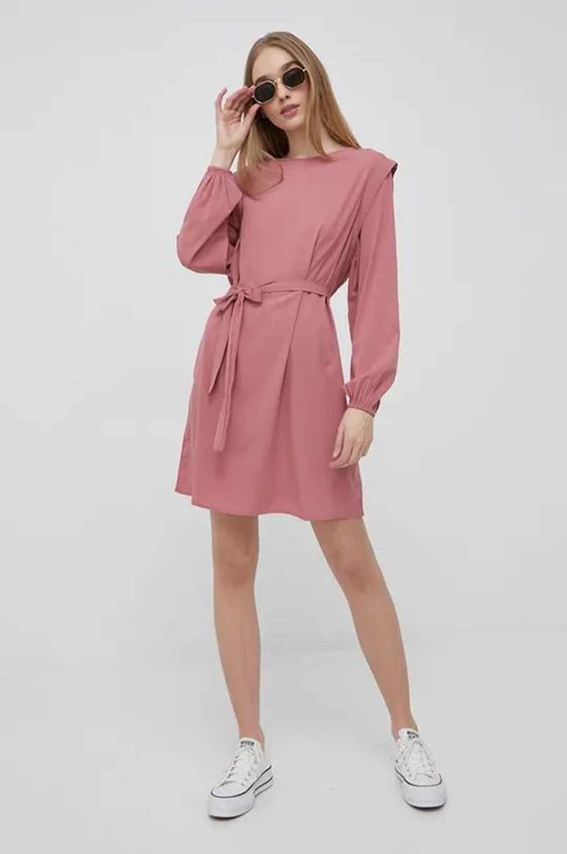 9 καθημερινά φορέματα που κοστίζουν κάτω από 20 ευρώ για τις ημέρες που διανύουμε - εικόνα 9