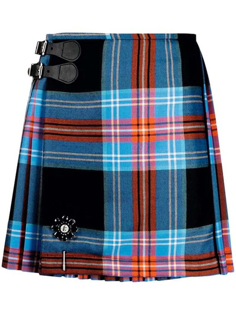 Αυτές είναι οι μίνι φούστες που θα φοράμε όλο τον χειμώνα - εικόνα 13