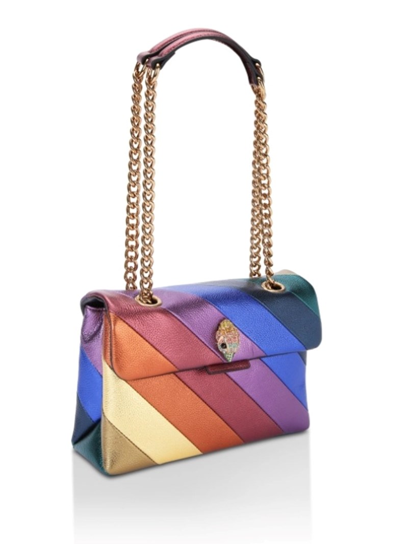 Η Julia Roberts κράτησε την τσάντα για όλες τις ώρες (την οποία πιθανότατα έχεις στη ντουλάπα σου) - εικόνα 1