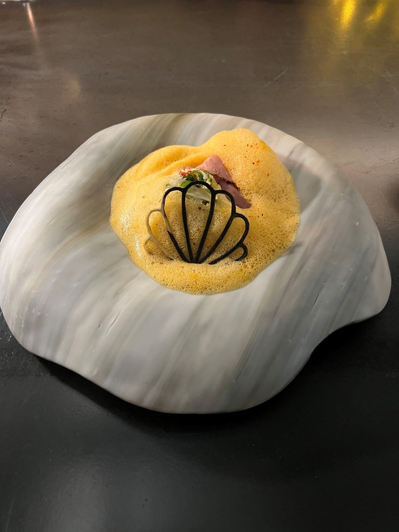 Εορταστική Λάμψη στο Makris Athens: Ένα μοναδικό ταξίδι αρωμάτων και γεύσεων - εικόνα 3