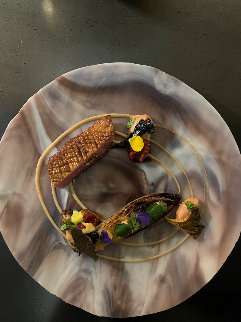 Εορταστική Λάμψη στο Makris Athens: Ένα μοναδικό ταξίδι αρωμάτων και γεύσεων - εικόνα 2