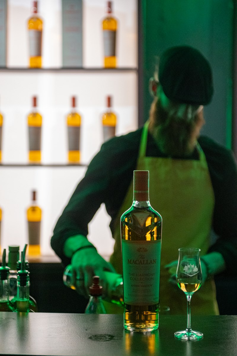 The Harmοny Collection: Δοκιμάσαμε το νέο The Macallan single malt από τη συνεργασία με τις Stella & Mary McCartney και ταξιδέψαμε με μια γουλιά στα Χάιλαντς της Σκωτίας - εικόνα 7