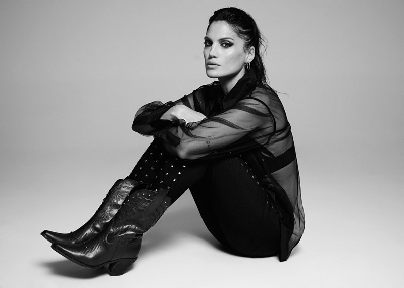 Mairiboo For Envie Shoes: Η νέα συλλογή παπουτσιών της Μαίρης Συνατσάκη θα γίνει η εμμονή μας για αυτό τον χειμώνα - εικόνα 1