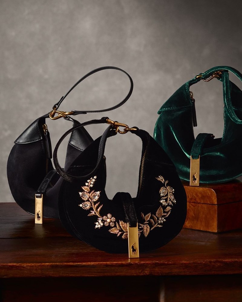 Στη νέα συλλογή του Ralph Lauren βρήκαμε τα βραδινά outfits που θα φορέσουμε τα Χριστούγεννα - εικόνα 5