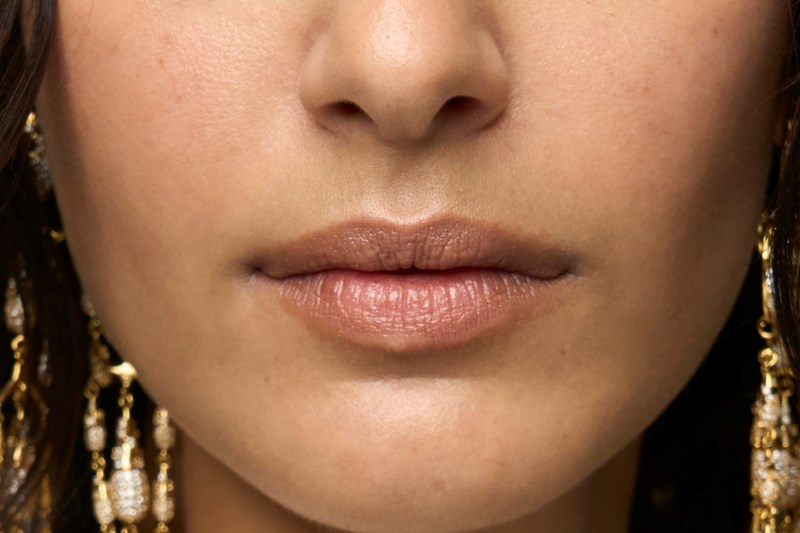 Ήξερες ότι τα χείλη μας χάνουν όγκο όσο μεγαλώνουμε; 2 βασικά tips για να το προλάβεις - εικόνα 1