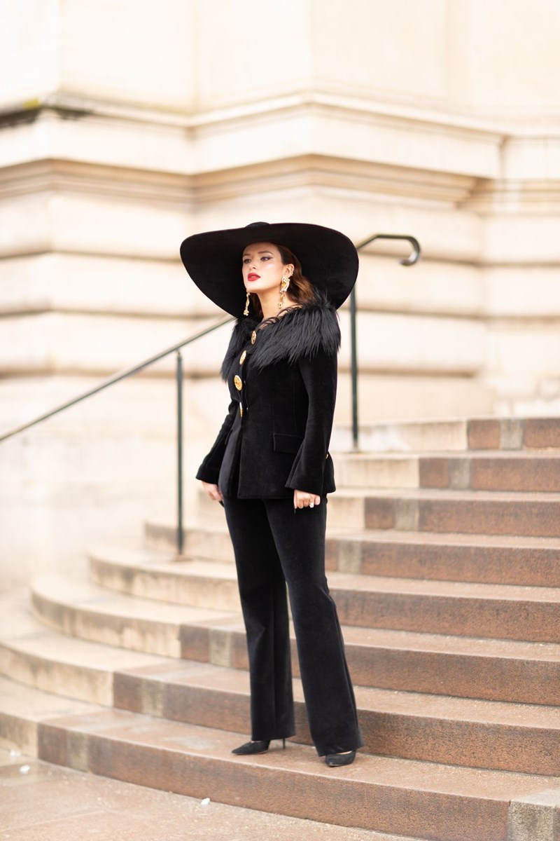 Schiaparelli: Το εντυπωσιακό celebrity front row με avant-garde εμφανίσεις στην Εβδομάδα Μόδας Υψηλής Ραπτικής - εικόνα 7