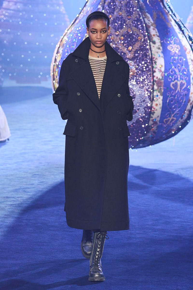 3 trends στα πανωφόρια που θα κυριαρχήσουν μέσα στο 2024 - εικόνα 9