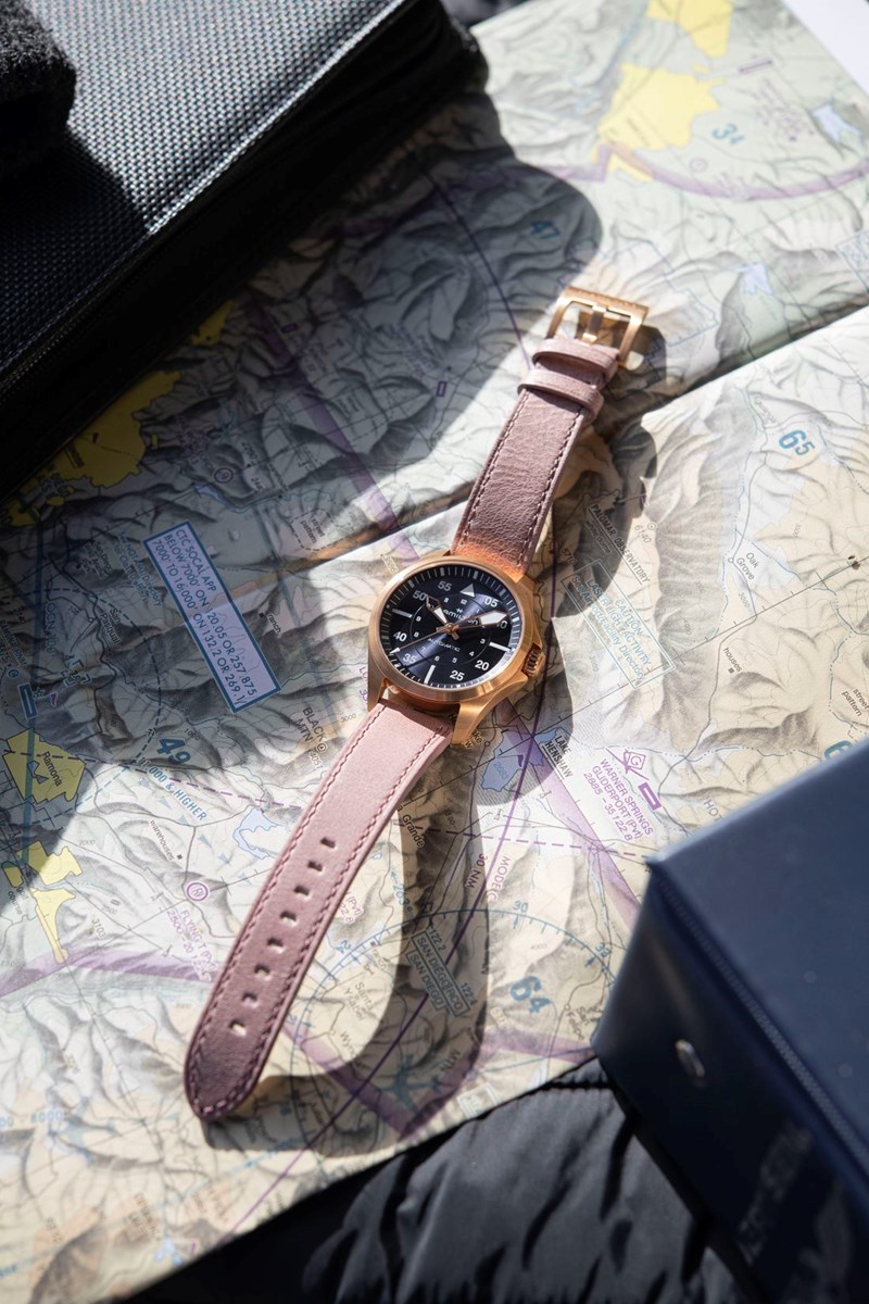 Η περιπέτεια συναντά την ακρίβεια στη νέα συλλογή Khaki Aviation Pilot από την Hamilton - εικόνα 3