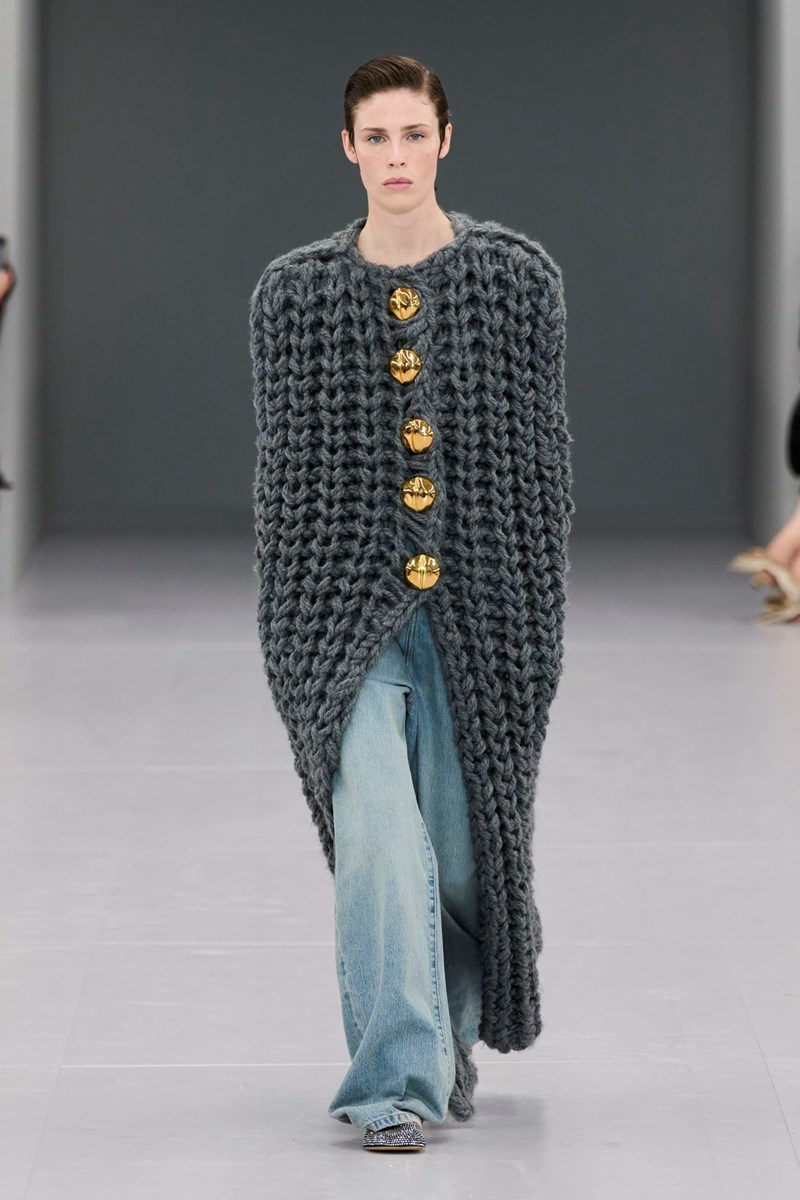 Αυτά είναι τα παπούτσια με τα οποία "θα βγάλουμε" την άνοιξη του 2024 - εικόνα 5