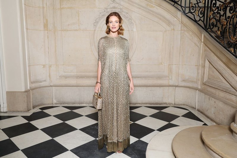 Dior SS 2024 Haute Couture: Η 'μεγάλη αύρα' της μοναδικότητας μέσα από τα μάτια της Maria Grazia Chiuri - εικόνα 11