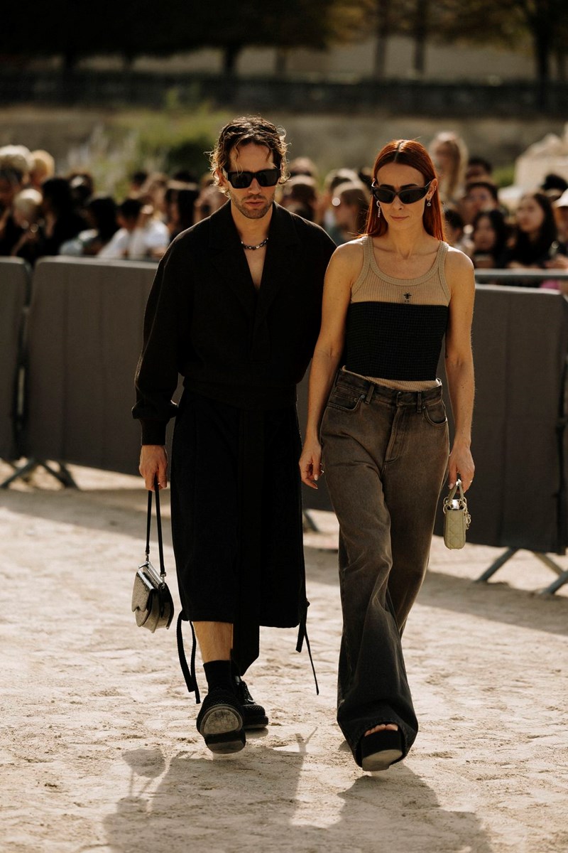 Spoiler alert: Αυτό είναι το τζιν που θα φοράμε συνέχεια μέσα στο 2024 - εικόνα 4