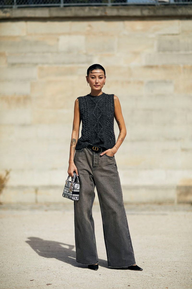 Spoiler alert: Αυτό είναι το τζιν που θα φοράμε συνέχεια μέσα στο 2024 - εικόνα 5