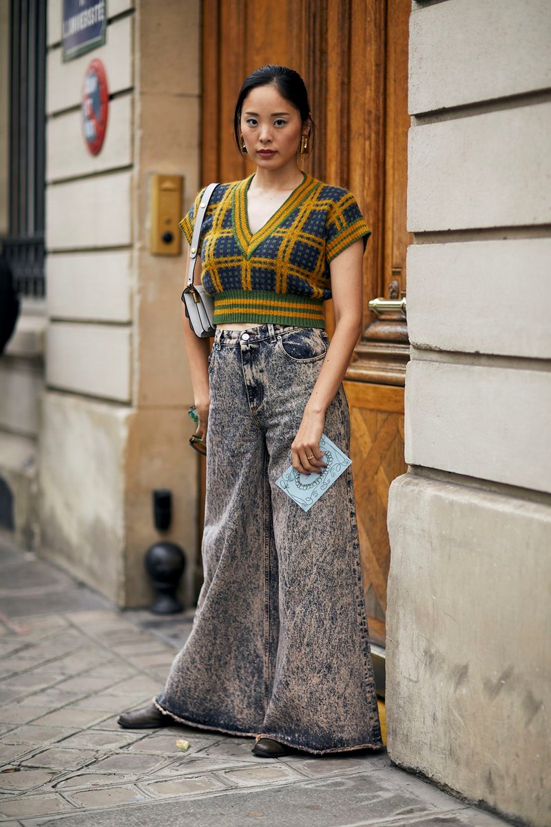 Spoiler alert: Αυτό είναι το τζιν που θα φοράμε συνέχεια μέσα στο 2024 - εικόνα 9