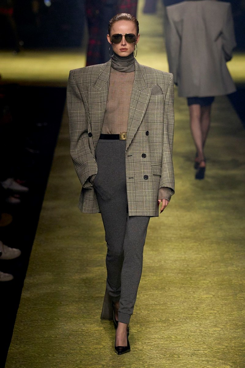 Όλες οι στιλιστικές συμβουλές που θα δεσμευτείς να ακολουθήσεις το 2024 - εικόνα 4