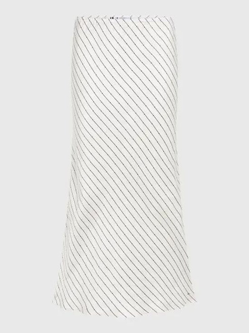 9 σατέν φούστες που μπορείς να φοράς καθημερινά με τα πουλόβερ σου - εικόνα 8