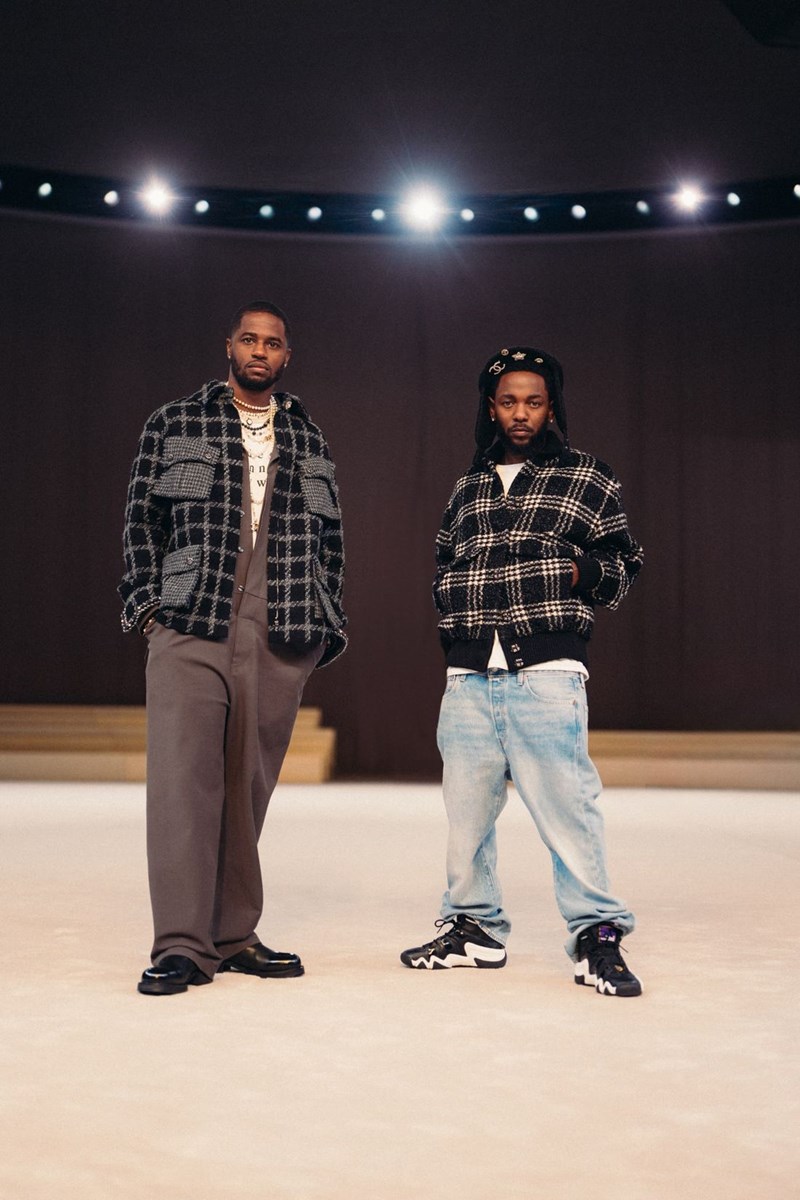 Chanel SS24 Haute Couture: Για τη Virginie Viard το "παιχνίδι" της μόδας κρίνεται στις λεπτομέρειες - εικόνα 7