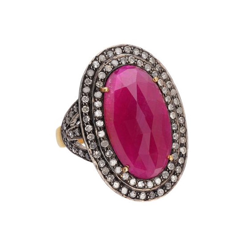 Cherry red: Το βαθύ κόκκινο που θα φοράμε από τώρα μέχρι τη άνοιξη - εικόνα 7