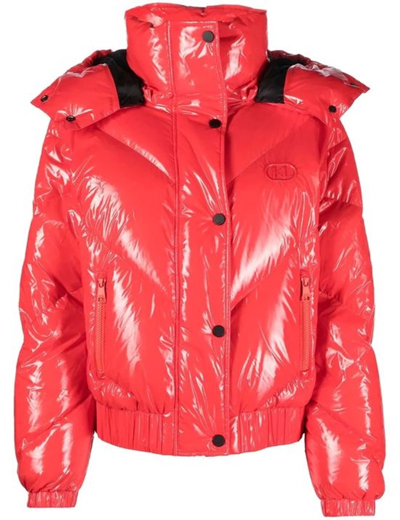 Βρήκαμε τα πιο stylish puffer μπουφάν που θα σε κάνουν να εύχεσαι να έχει πάντα κρύο - εικόνα 3