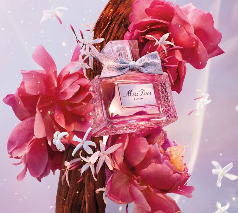 Miss Dior: Η εξέλιξη και η ιστορία πίσω από το θρυλικό άρωμα - εικόνα 2