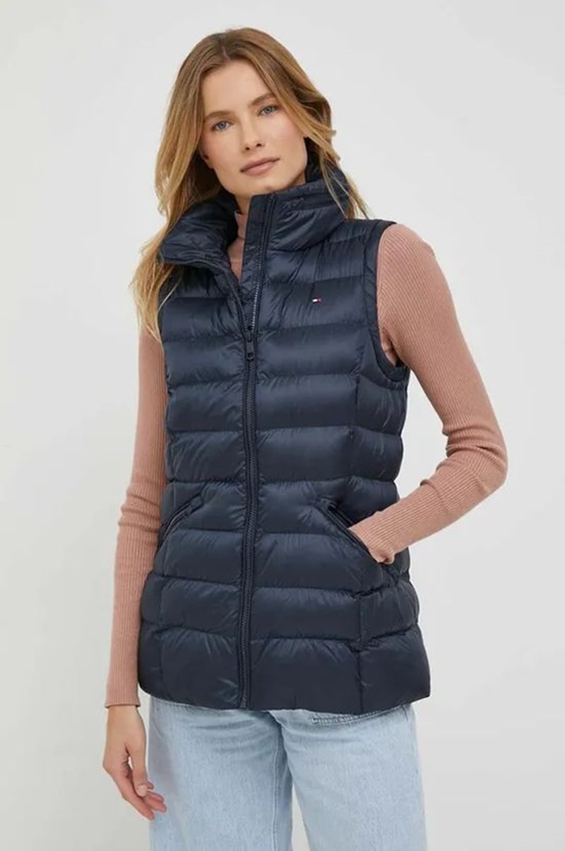 Get the look: Αντίγραψε το casual look της Emily Ratajkowski με αυτά τα 6 οικονομικά κομμάτια - εικόνα 2