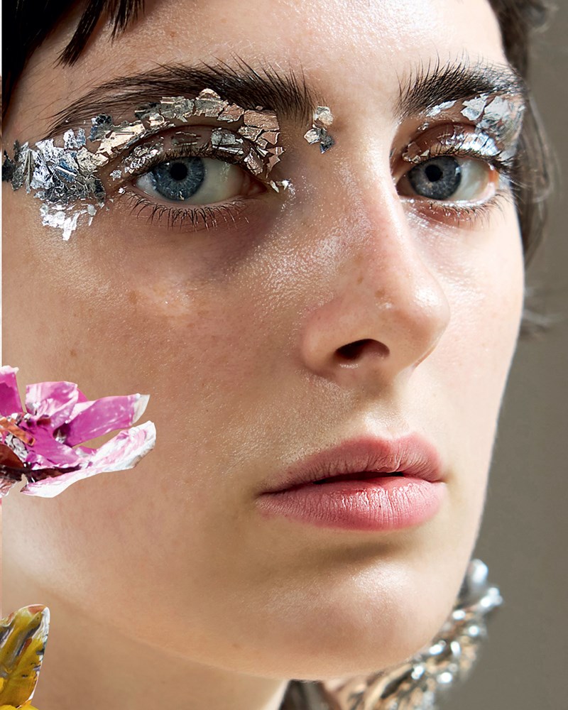 ELLE ΦΕΒΡΟΥΑΡΙΟΥ: THINK, FEEL, SMILE! - εικόνα 3