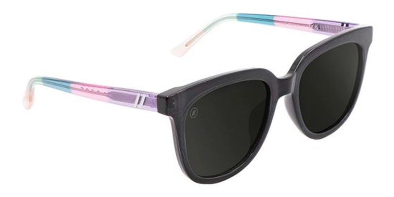 Βρήκαμε τα γυαλιά ηλίου της Meghan Markle και κοστίζουν κάτω από 60 ευρώ - εικόνα 3