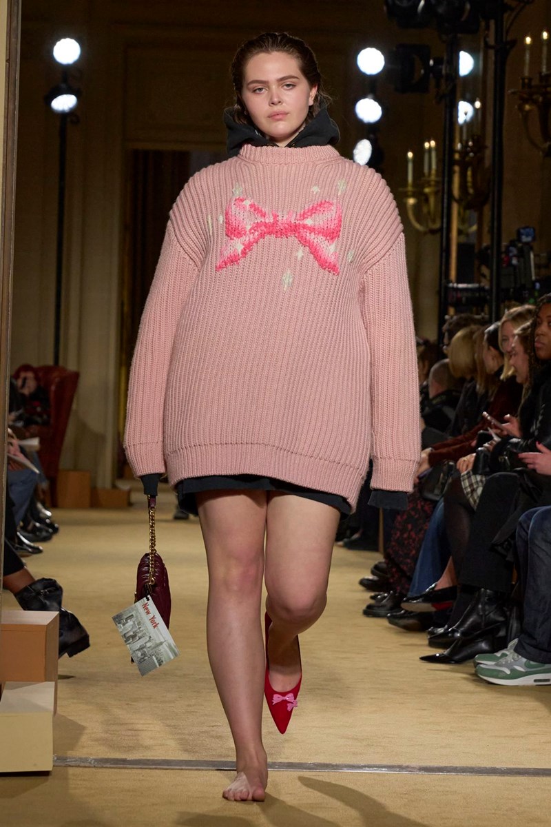 NYFW FW24: Αυτα είναι τα trends που ξεχωρίσαμε στην Εβδομάδα Μόδας της Νέας Υόρκης για το φθινόπωρο του 2024 - εικόνα 4