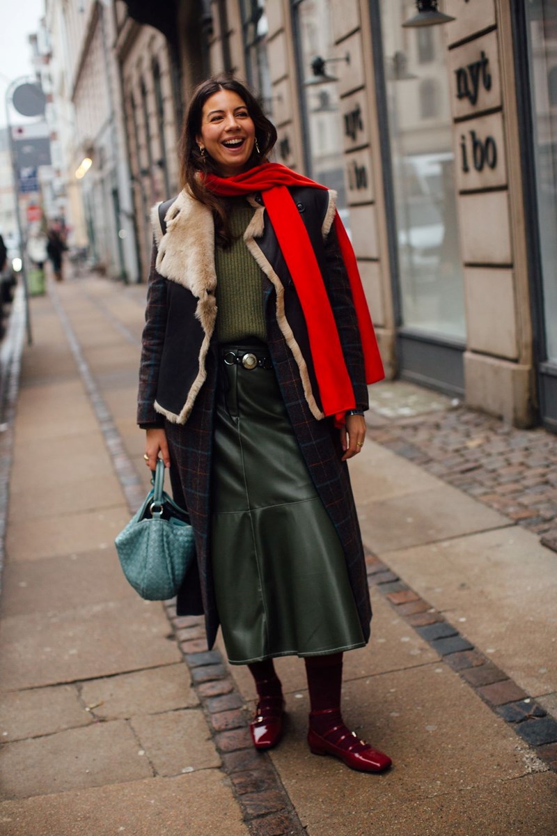 11 συνδυασμοί με φούστα: Πώς να τη φορέσεις σύμφωνα με τις fashionistas στην Κοπεγχάγη - εικόνα 4