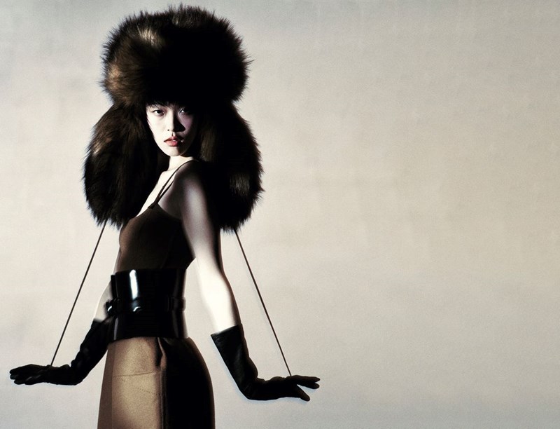 New Femme Fatale: Η θηλυκότητα μέσα από fashion items που απευθύνονται στη σύγχρονη γυναίκα - εικόνα 1