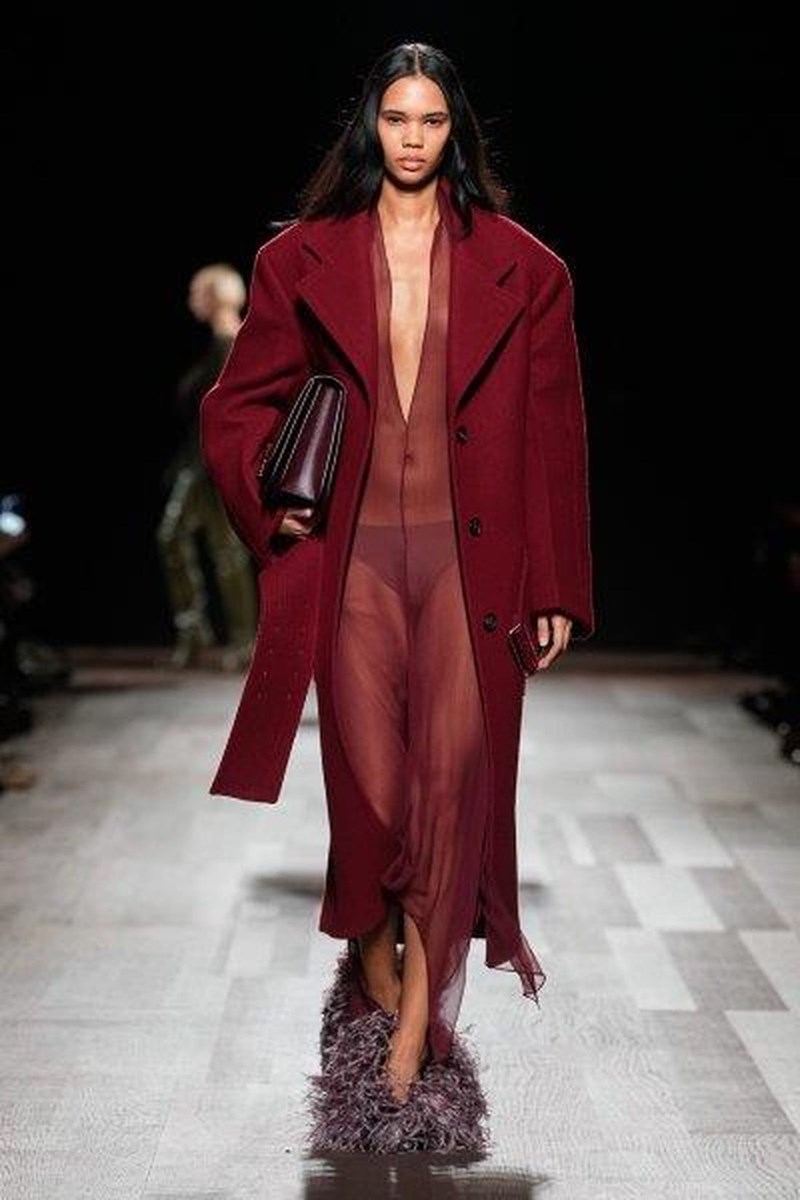 Ferragamo FW24: Μια συλλογή ωδή στην ελευθερία της έκφρασης - εικόνα 3