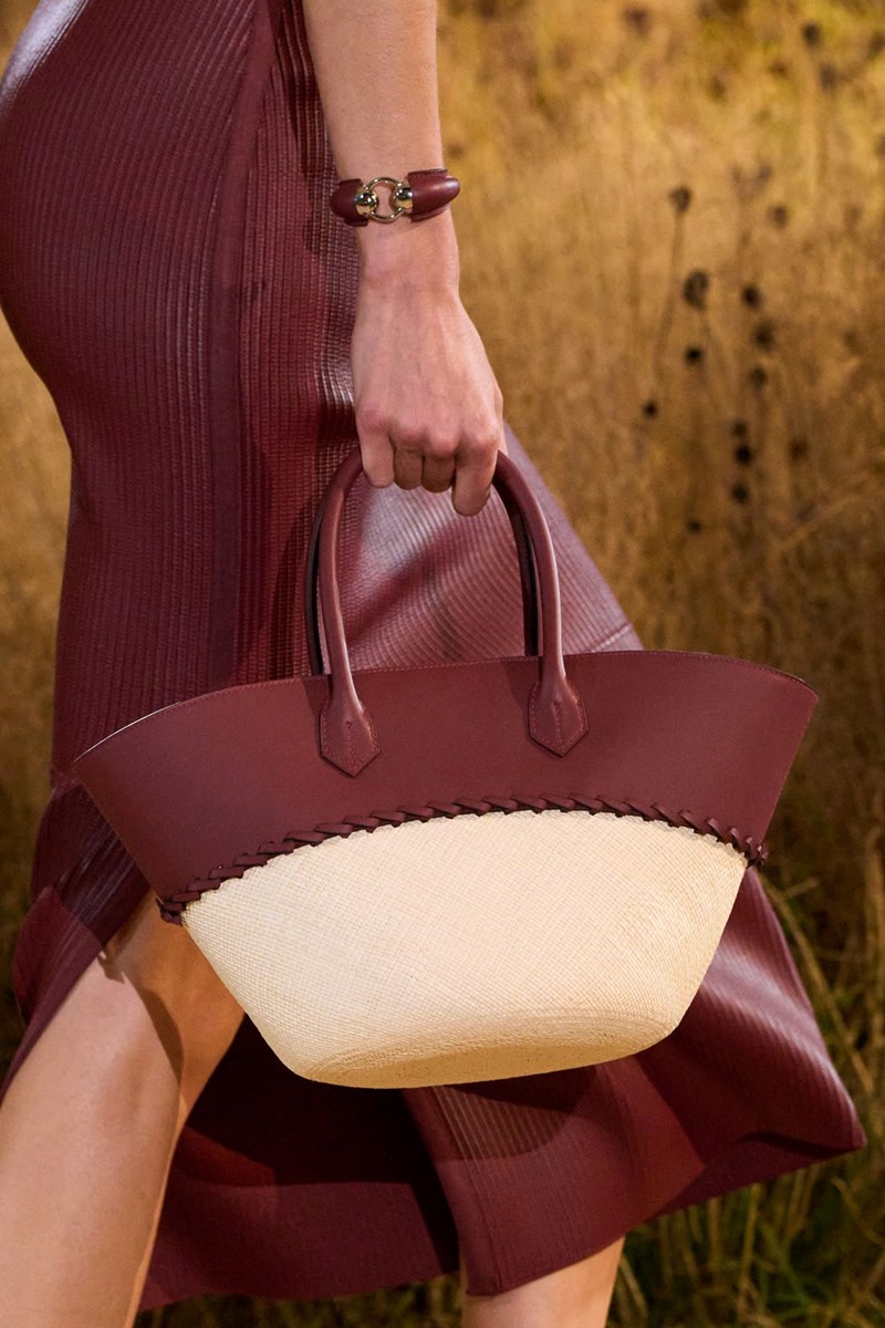 Οι τσάντες για τη σεζόν Άνοιξη / Καλοκαίρι 2024 εμπνέονται από το φυσικό τοπίο - εικόνα 3